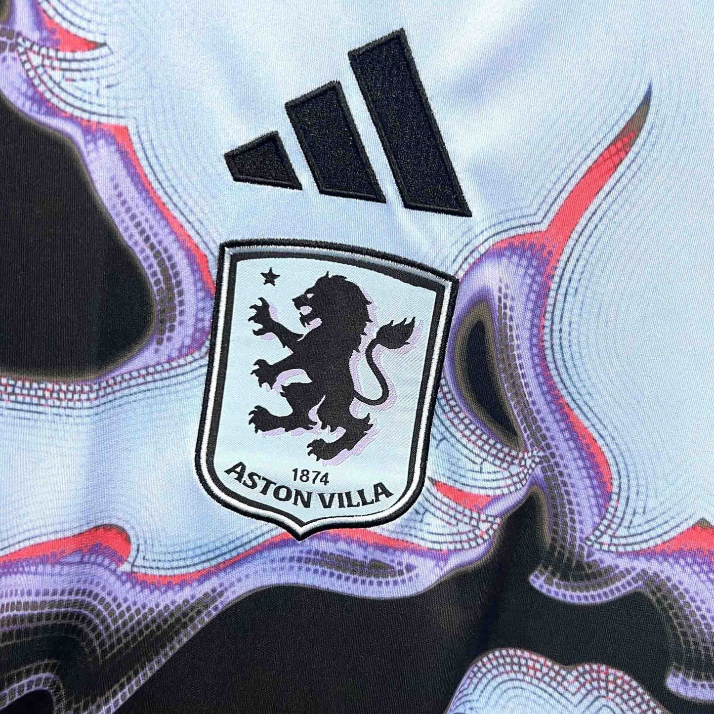 Tenue d'avant-match Aston Villa 2026/2027