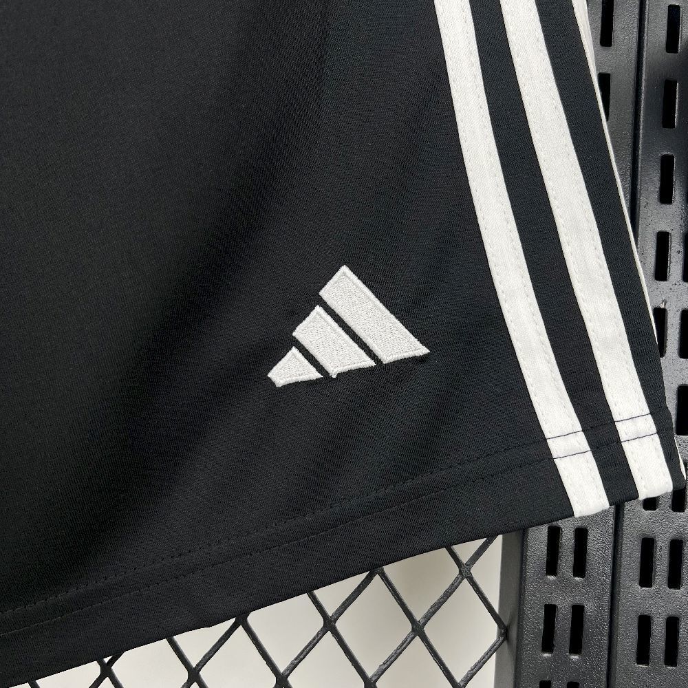 Pantaloncini Home Newcastle 2025/2026