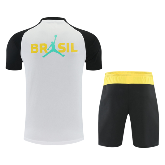 Ensemble blanc Brésil 2026/2027