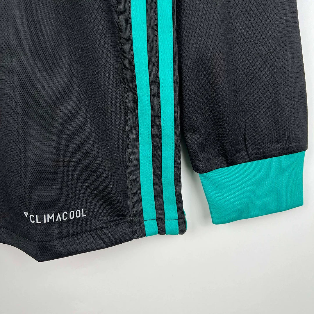 Maglia da trasferta a maniche lunghe Real Madrid 2017/2018 in stile retrò