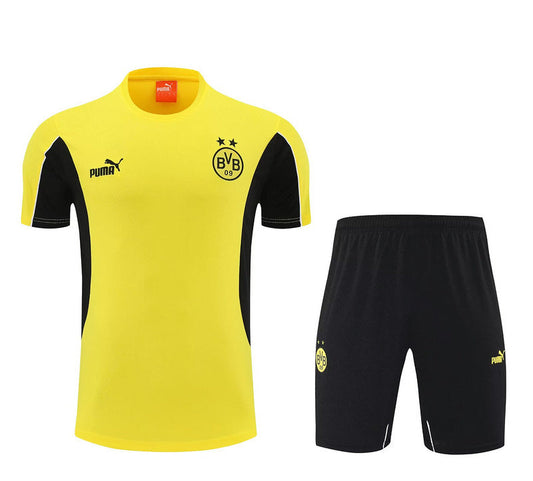 Completo da allenamento Dortmund 2025/2026