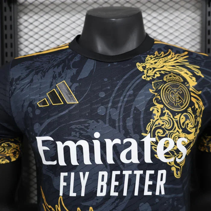 Maillot Real Madrid "Dragon Doré" Édition Limitée