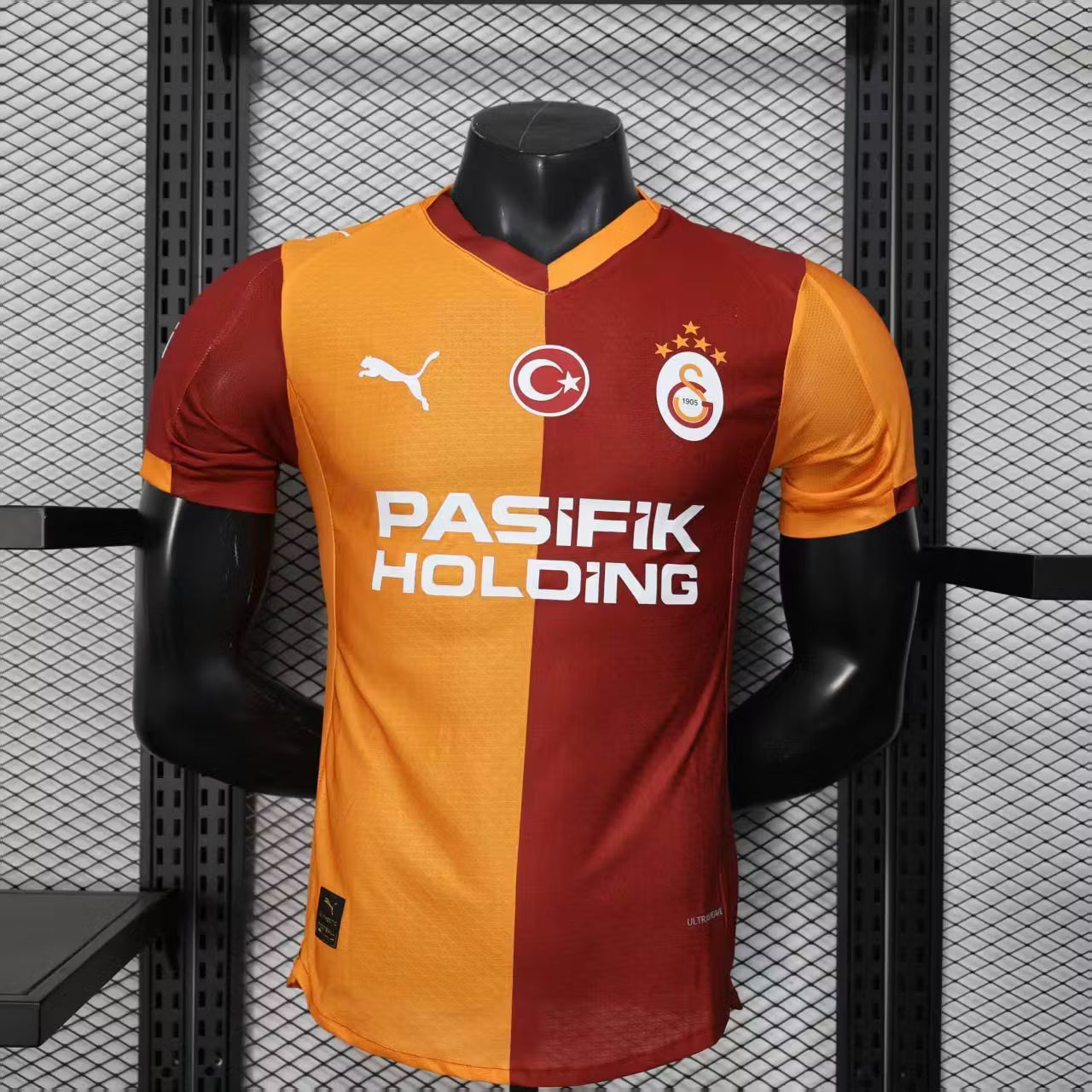2025/2026 Galatasaray Home Kit
