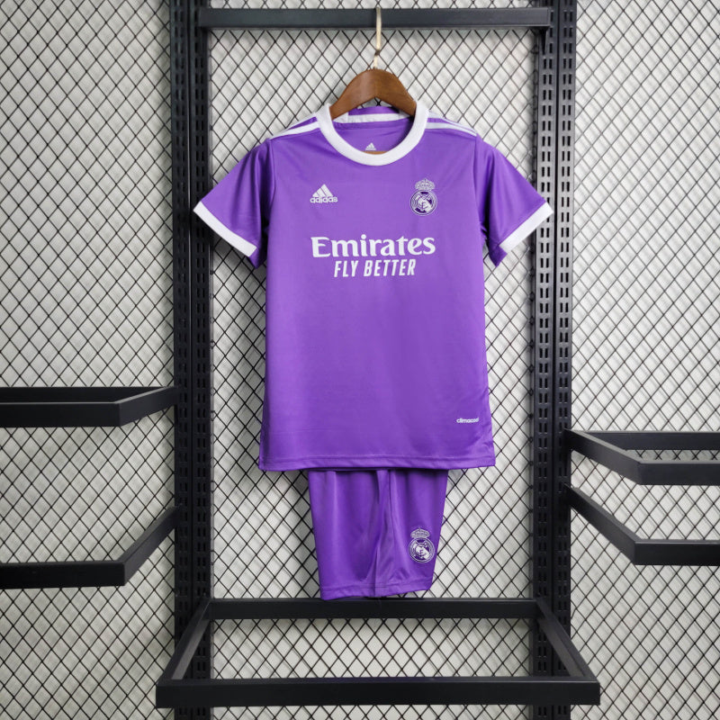 Maillot extérieur rétro Real Madrid 2016/2017 taille enfant