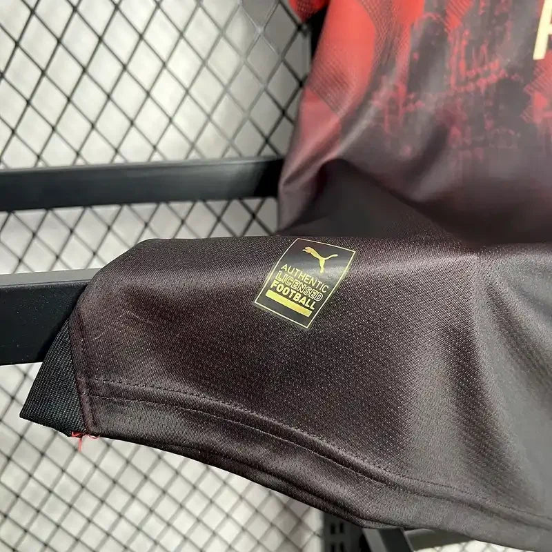 Maillot AC Milan "Cathédrale" Édition Limitée