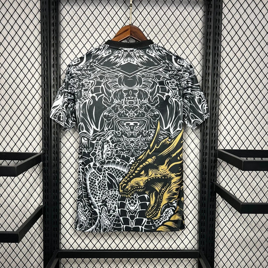 Maglia in edizione limitata Real Madrid "Dragón Mítico"